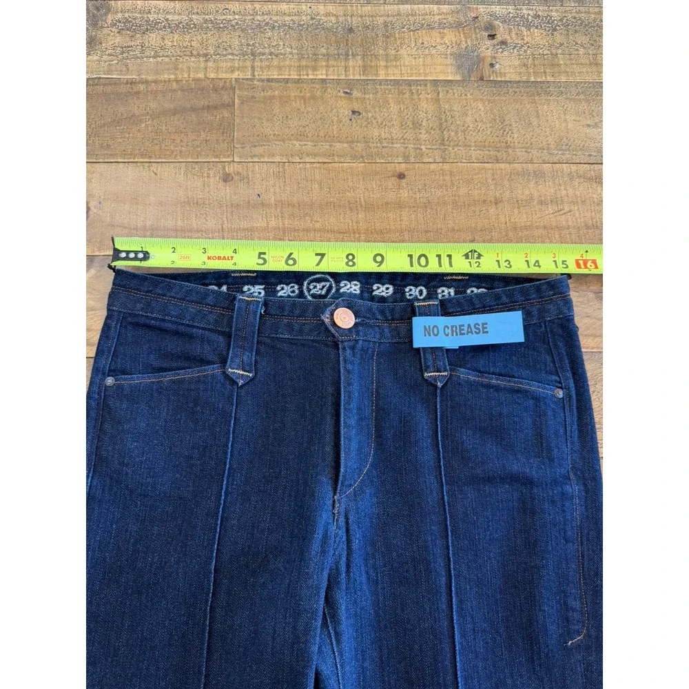 Earnest Sewn Women's Mid Rise Flare Pintuck Leg  Denim Jeans Sz 27 (act 30X34.5)